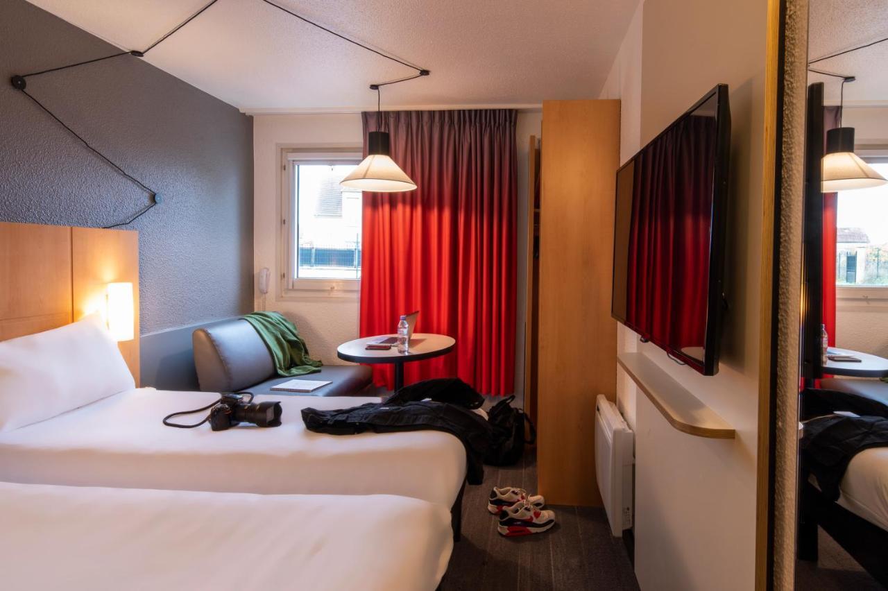 Ibis Cergy Pontoise Le Port Hotel Eksteriør billede