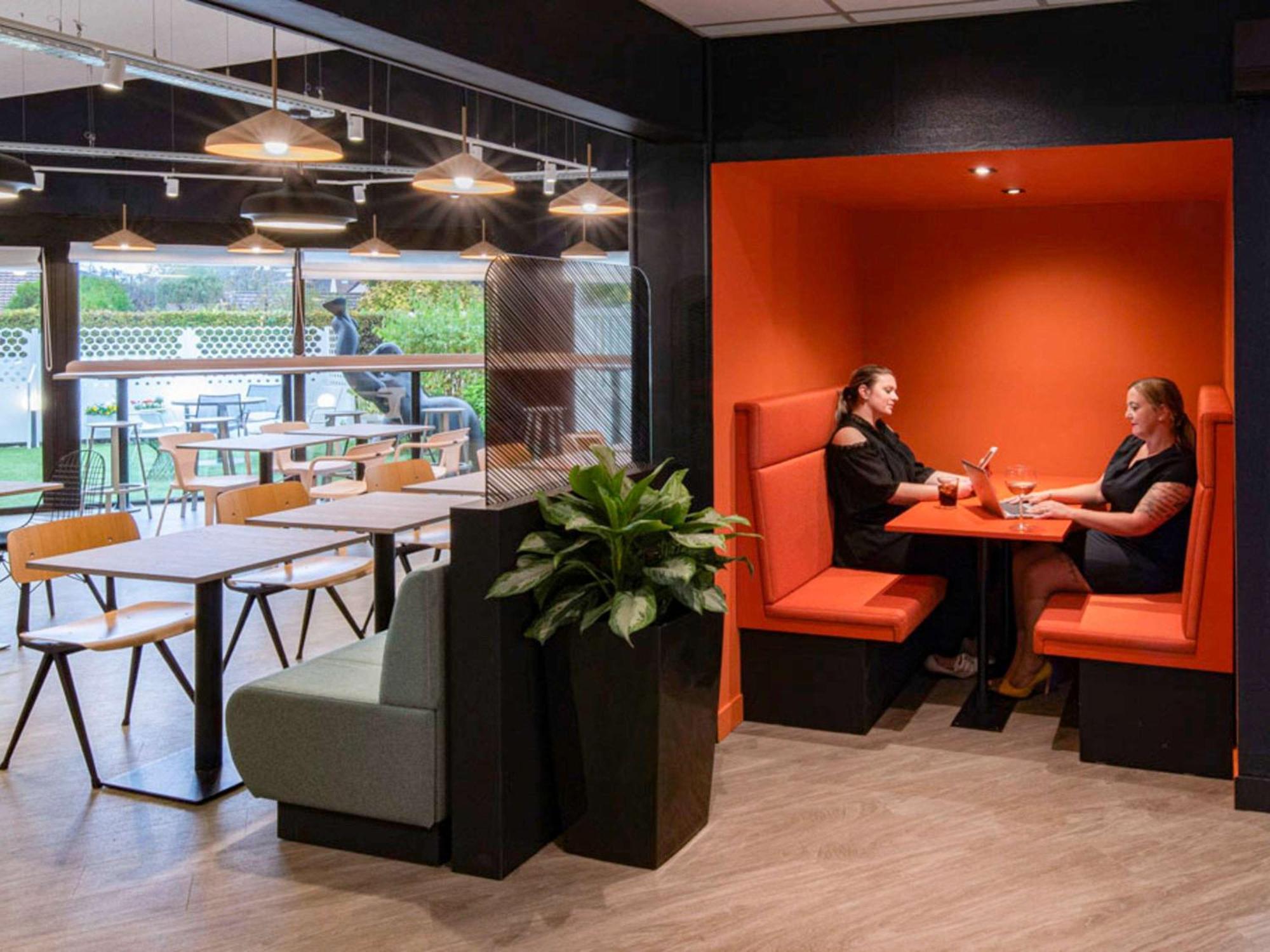 Ibis Cergy Pontoise Le Port Hotel Eksteriør billede