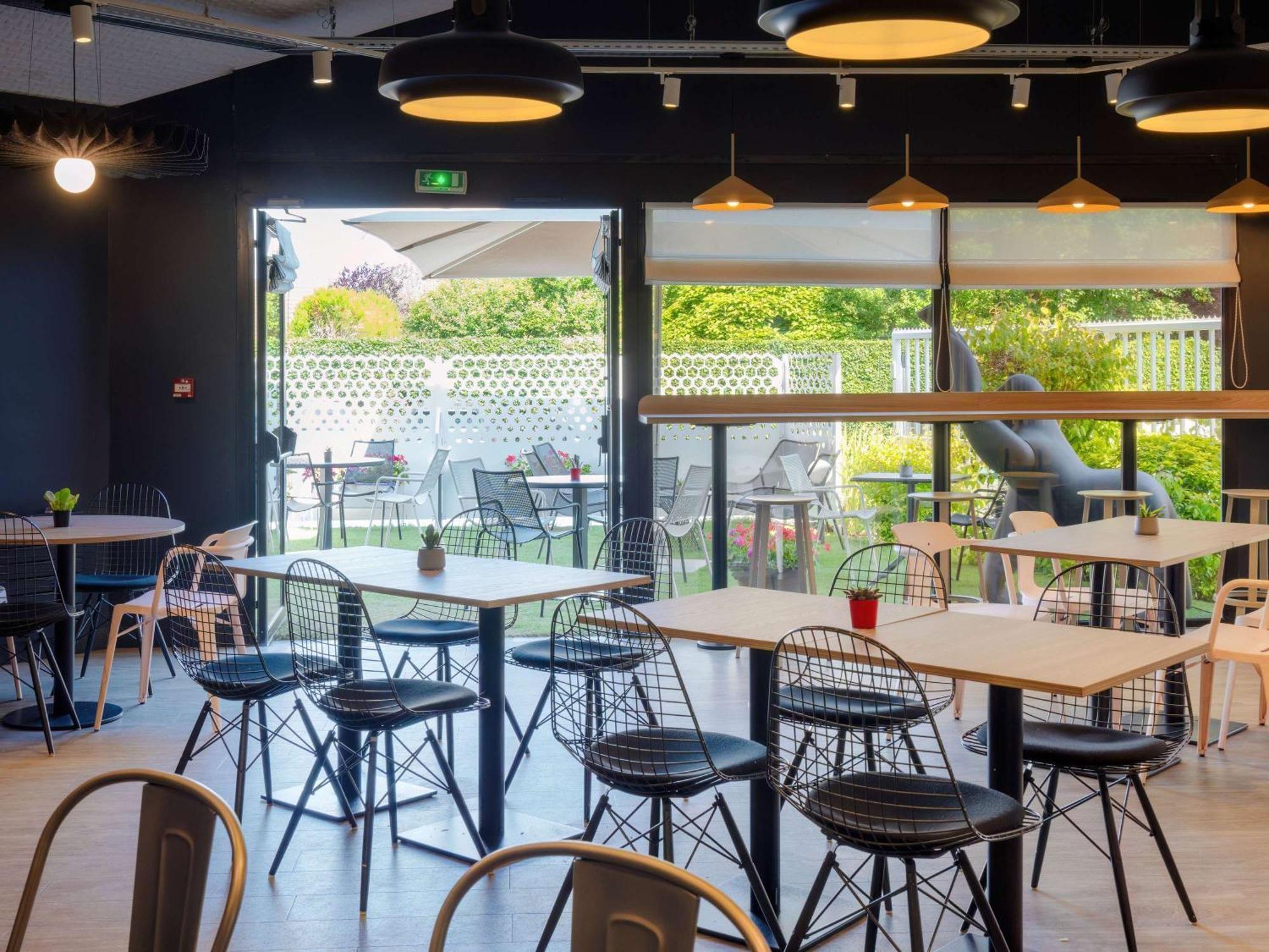 Ibis Cergy Pontoise Le Port Hotel Eksteriør billede