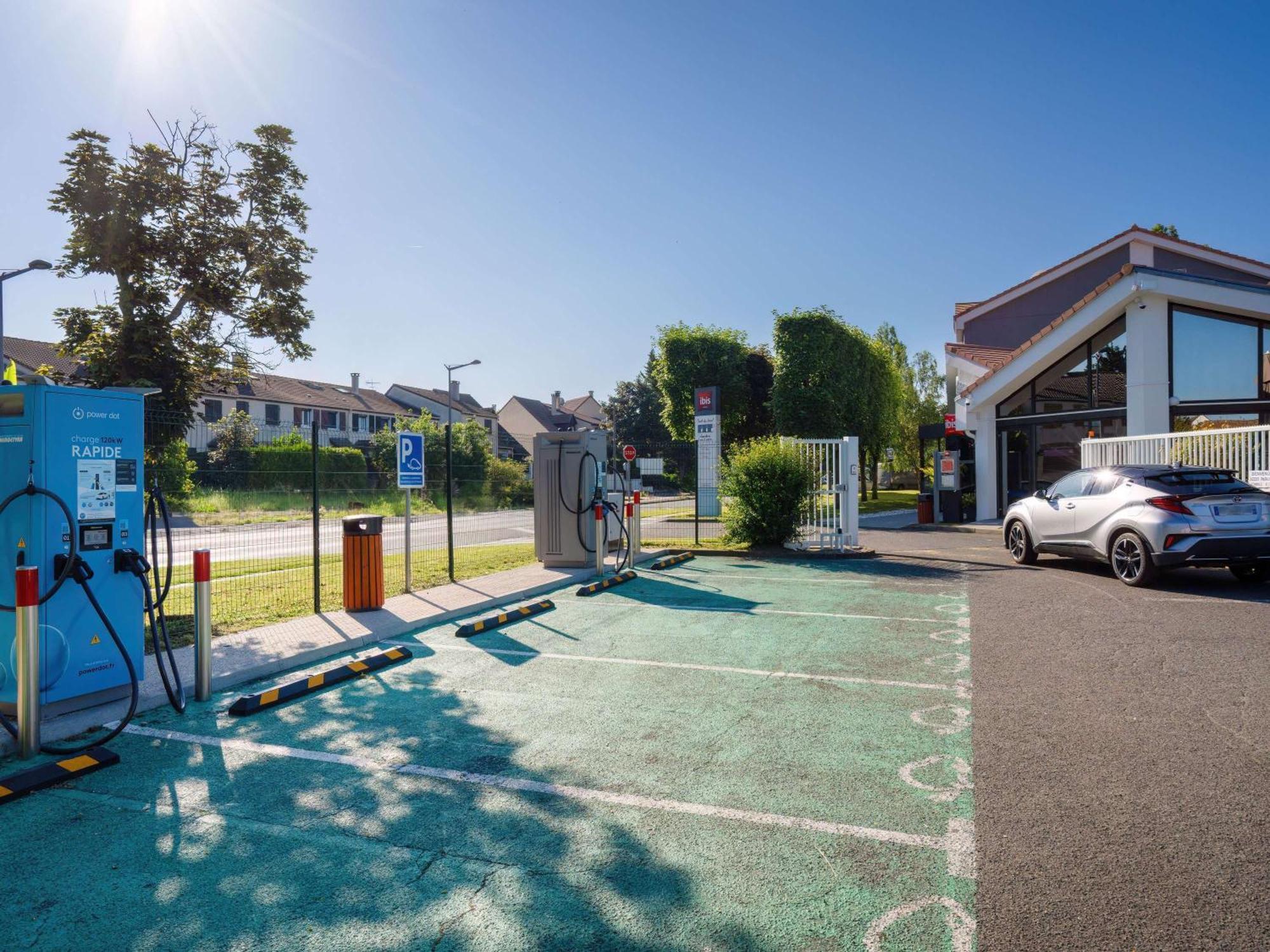 Ibis Cergy Pontoise Le Port Hotel Eksteriør billede