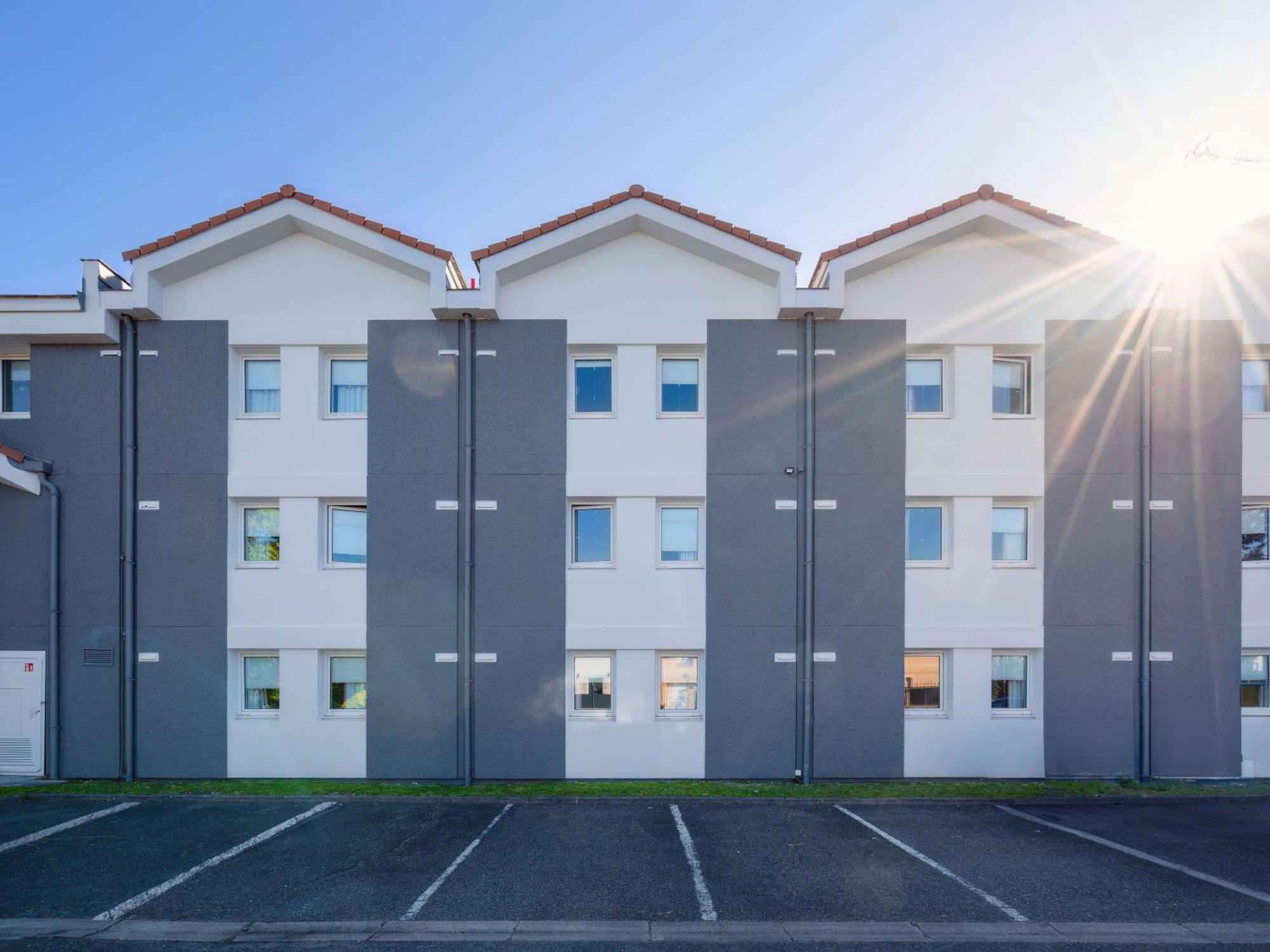 Ibis Cergy Pontoise Le Port Hotel Eksteriør billede