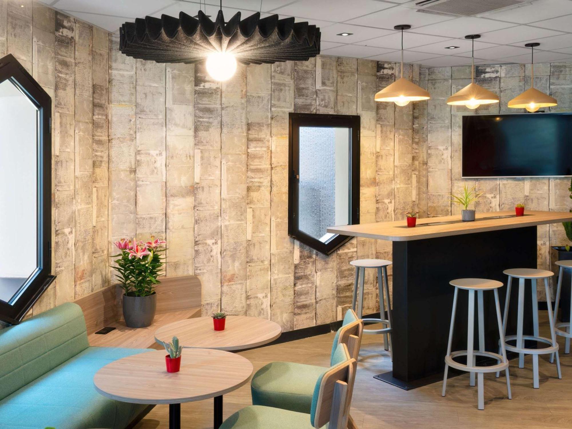 Ibis Cergy Pontoise Le Port Hotel Eksteriør billede